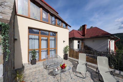 Mont'arte Main Terrace