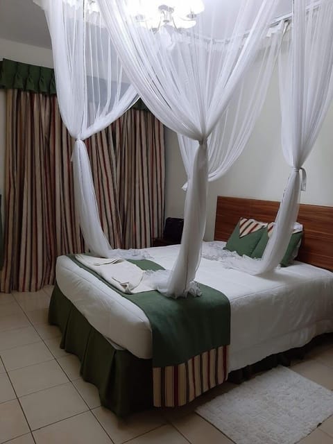 Deluxe Single Room, City View | Free WiFi, bed sheets