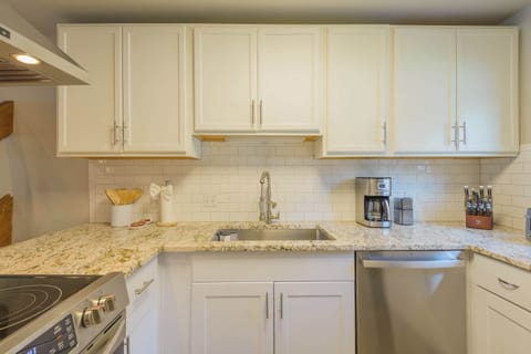 Fully stocked kitchen