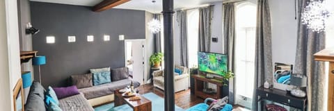 18 YEARS OF HOSTING SLEEPS 15