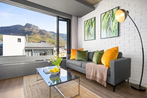 Apartment (0 Bedroom) | Front of property