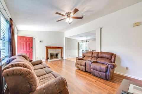 House (3 Bedrooms) | Interior