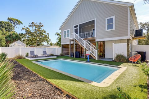 Oak Island Vacation Rental | 3BR | 2BA | Stairs Required | 1,700 Sq Ft