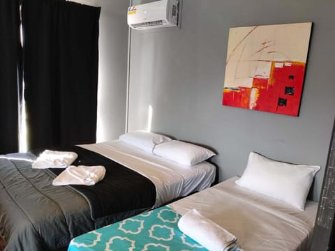 Family Twin Room | WiFi (free)