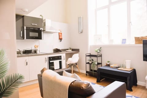 Apartment, 1 Bedroom, Non Smoking | Living area