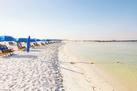 Private beach nearby, white sand, free beach shuttle, beach umbrellas