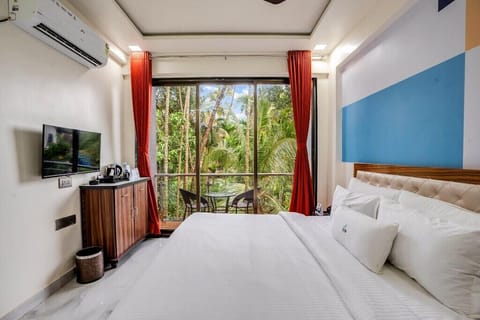 Deluxe Double Room, Courtyard View | Free WiFi