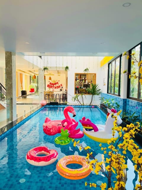 Indoor pool, outdoor pool