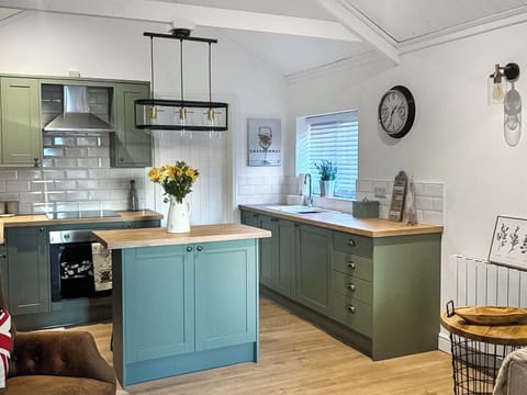 Kitchen | Clouds Hill Lodge, Newton Abbot
