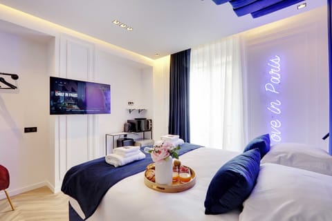 Apartment | Iron/ironing board, bed sheets