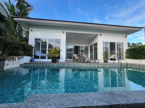 Villa, 2 Bedrooms, Accessible, Smoking | Pool | Outdoor pool