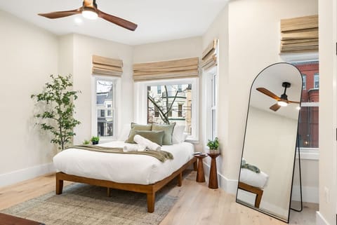 Unit A - Primary bedroom with queen bed