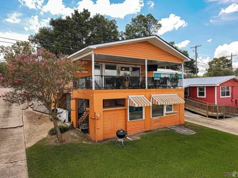 PELICAN AT SUN PERCH VILLAS