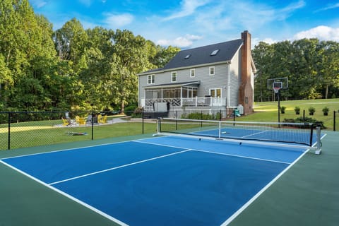 Sport court