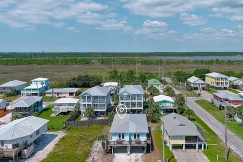 Welcome to The Sand & Surf Beach House A!