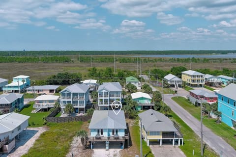 Welcome to The Sand & Surf Beach House B!