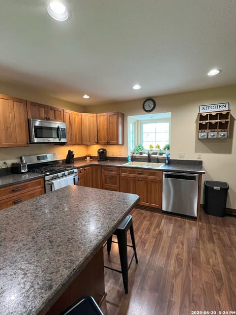 Fully equipped kitchen