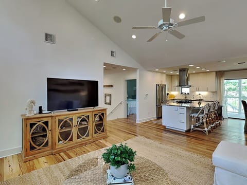 Living Area, Second Floor - TV