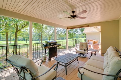 Hot Springs Village Vacation Rental | 3BR | 2.5BA | Small Step to Enter