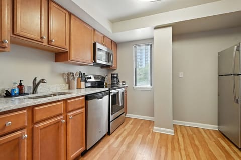 Bright and friendly kitchen, fully stocked for any meal