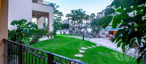 Amazing location-steps from the pool and ocean