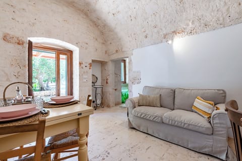 Family Villa, 2 Bedrooms, 2 Bathrooms, Mountainside (Lamia Terra 2BR, Terrace & BBQ) | Living area