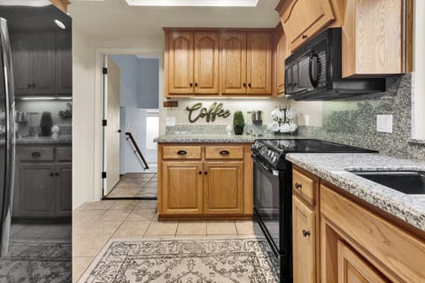 Fully Stocked Kitchen.