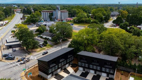 Conviently Located - Walking Distance  Many Shops and Restaurants Including Silo