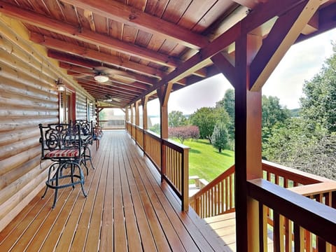 Studio (3 Bedrooms) | Property amenity