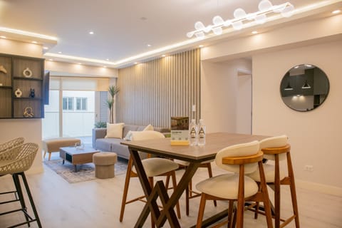 House | 3 bedrooms, high-speed internet
