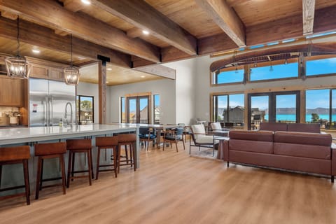 Ranch-House_Common_1