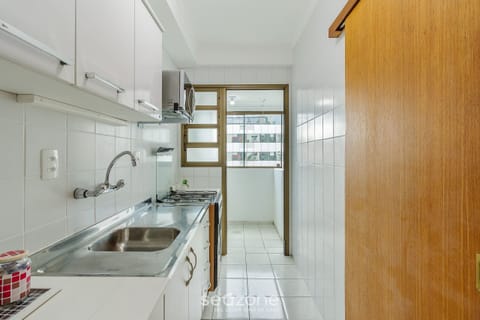 Basic Apartment | Private kitchen