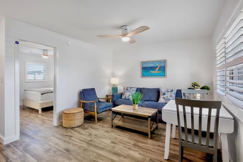 Gulf Holiday 7 by Tropical Sand Accommodations