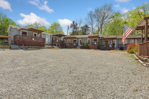 SunsetOnTheShoals-46