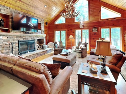 House (5 Bedrooms) | Property amenity