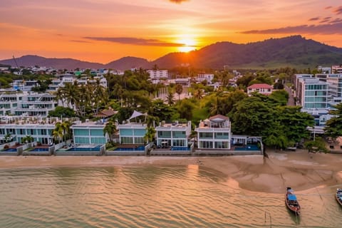 Raya Villa, 2 Bed Beachfront Villa Private Pool (11808)