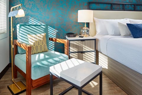 Unit with King bed. Exact unit will be assigned upon arrival. Views, colors, and decor may vary.