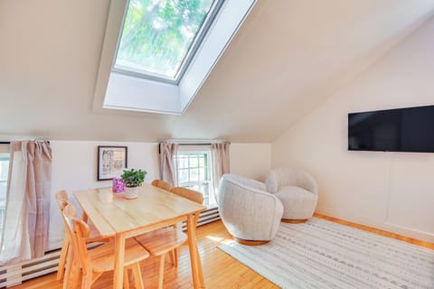 Apartment (1 Bedroom) | Interior