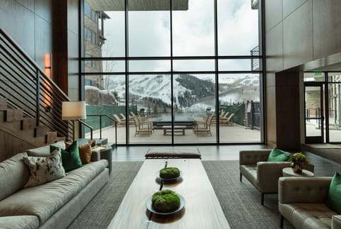 Condo, 3 Bedrooms | Interior