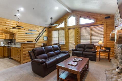 Condo, 2 Bedrooms | Living area | Smart TV
