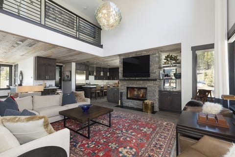 Spacious Living Room