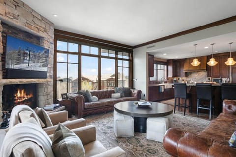 Condo, 3 Bedrooms | Living area | Smart TV