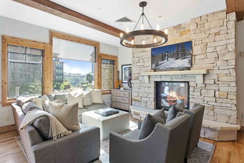 Condo, 4 Bedrooms | Living area | Smart TV