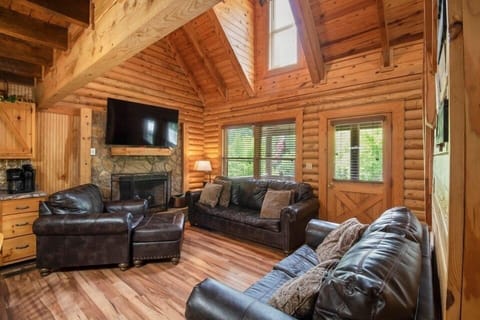 Cabin, 1 Bedroom | Living area | Smart TV