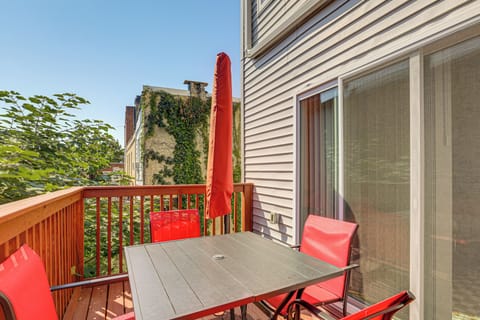 Philadelphia Vacation Rental | 1BR | 1BA | 900 Sq Ft | Stairs to Access