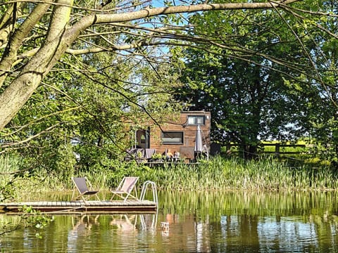 Tiny House direkt am Badeteich