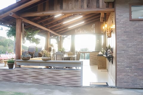 House, Garden View | Outdoor dining