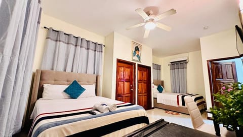 Comfort Double Room, 1 Bedroom, Non Smoking | Desk, laptop workspace, free WiFi