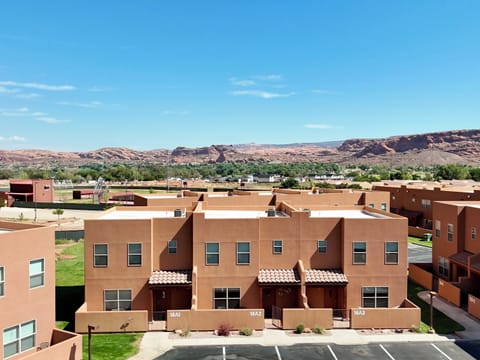 Welcome to Red Rock Horizon!