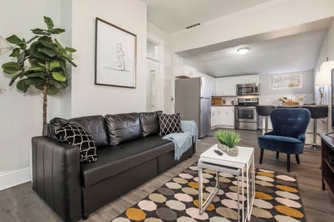 4BR/2BA Spacious Louisville Getaway by CozySuites